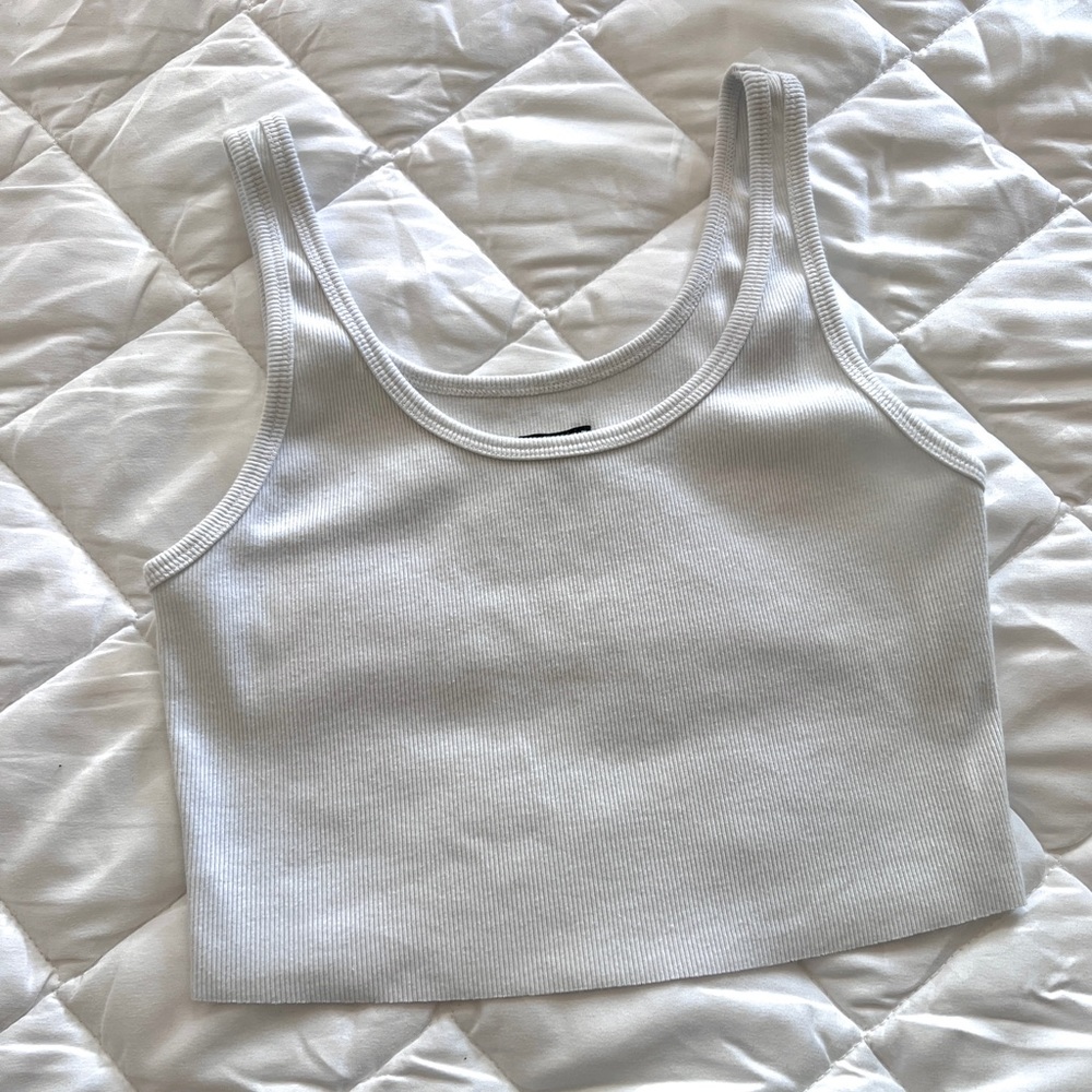 Cropped Tank Top